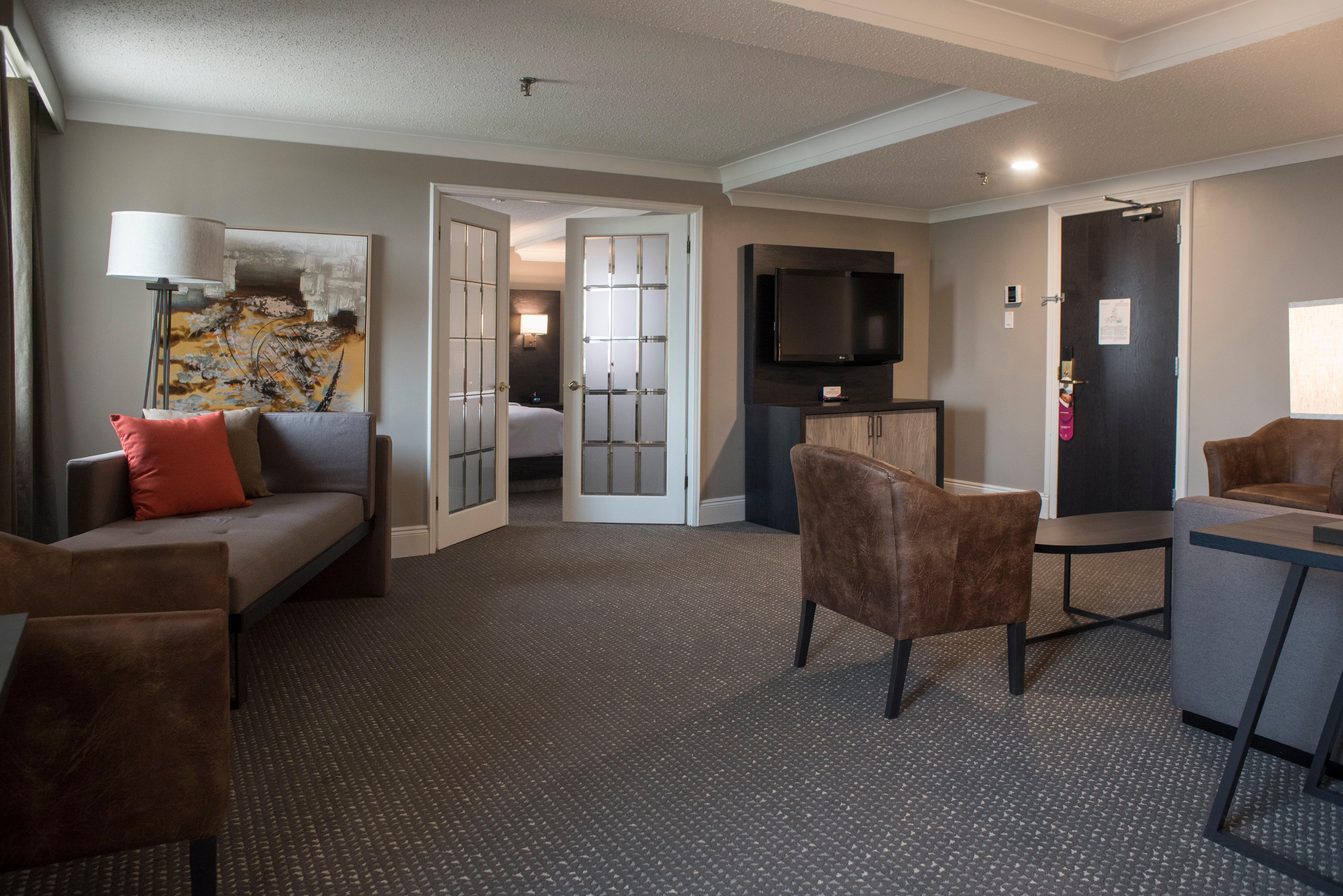 Crowne Plaza Fredericton Lord Beaverbrook By Ihg Exterior photo