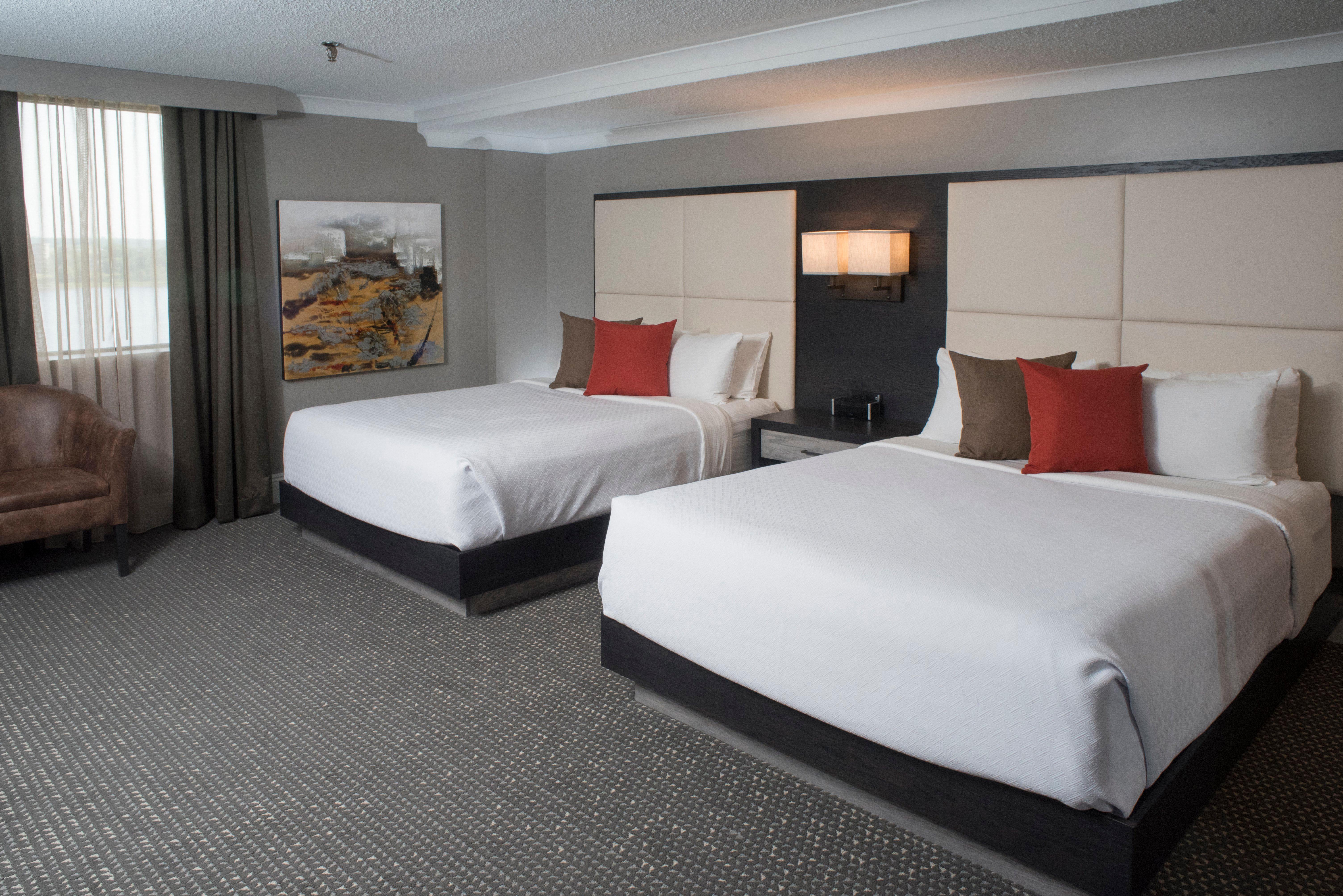Crowne Plaza Fredericton Lord Beaverbrook By Ihg Exterior photo