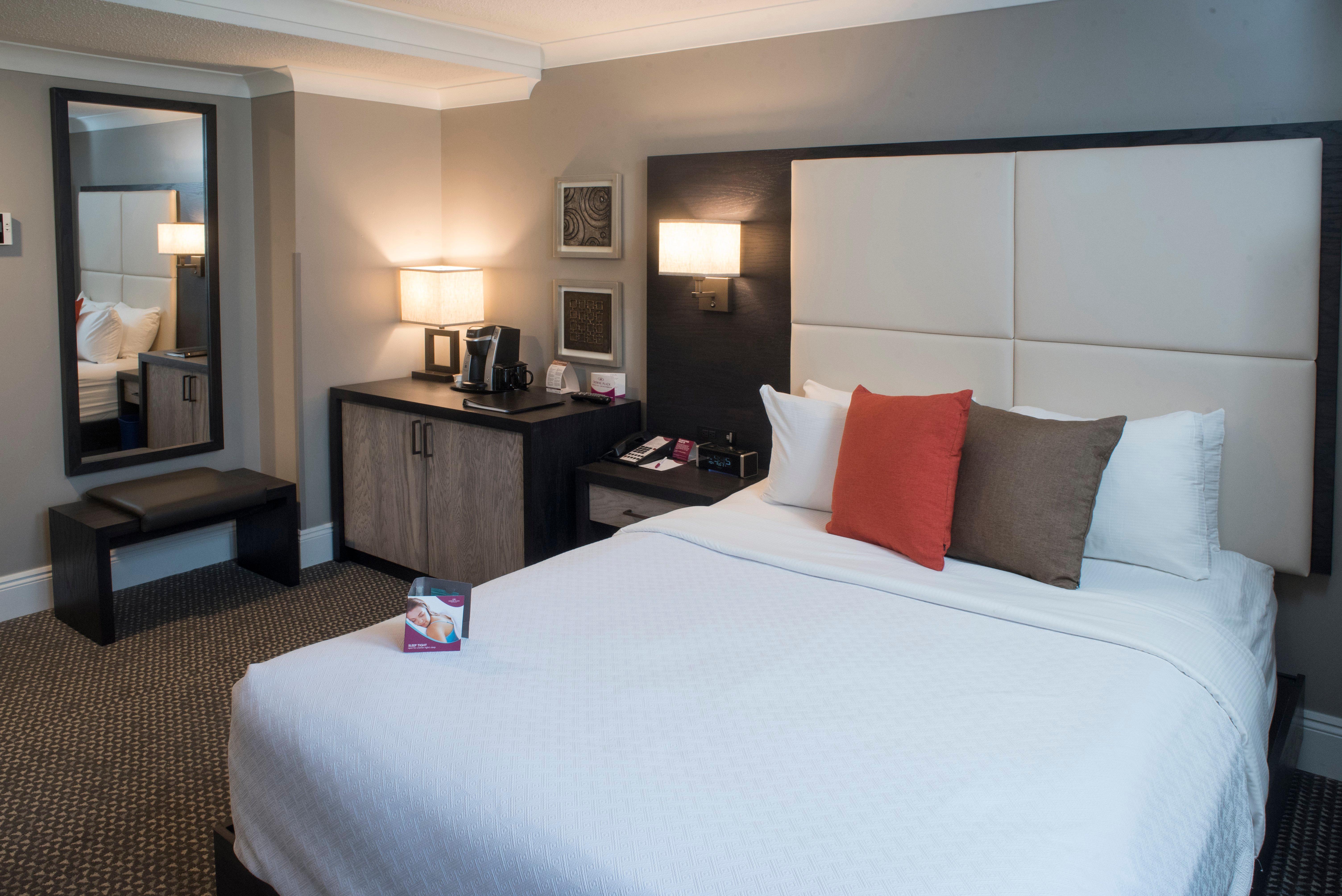 Crowne Plaza Fredericton Lord Beaverbrook By Ihg Exterior photo
